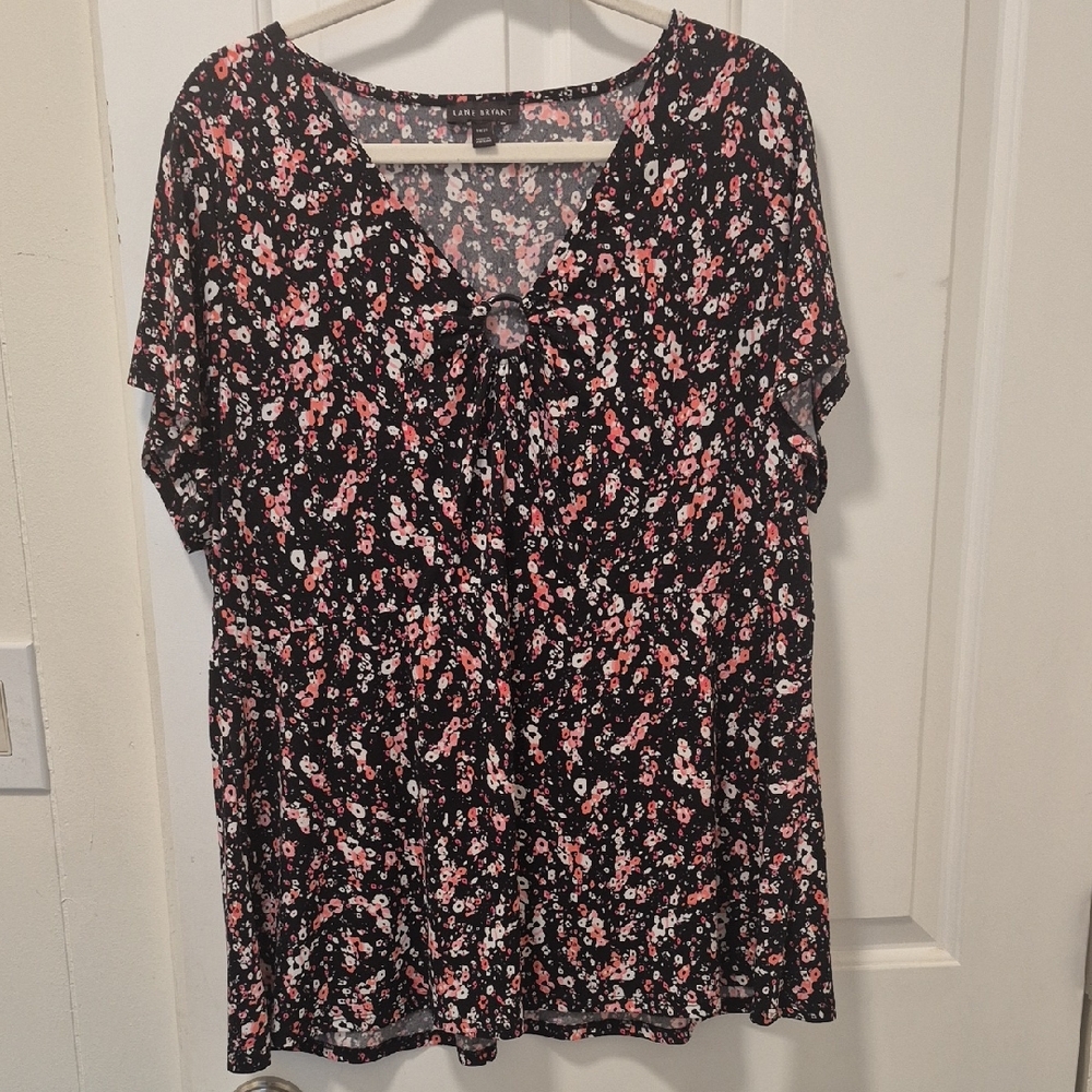 LANE BRYANT TOP 18/20
